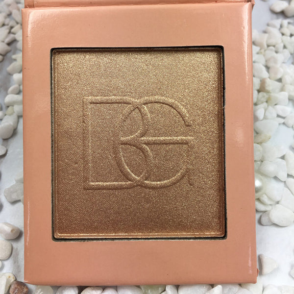 Highlighter Gleam Moon Powder