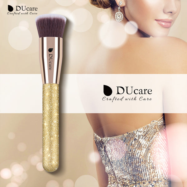 Golden Foundation Brush