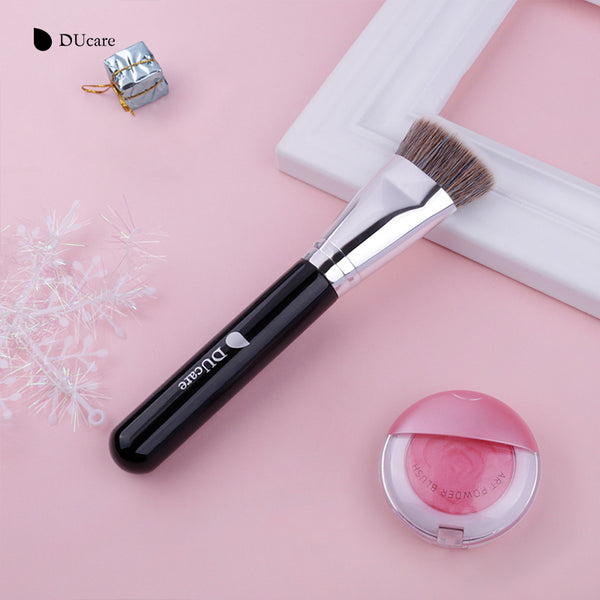 Flat Contouring Brush