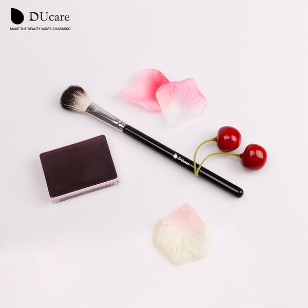 Multifunctional  Makeup Brush